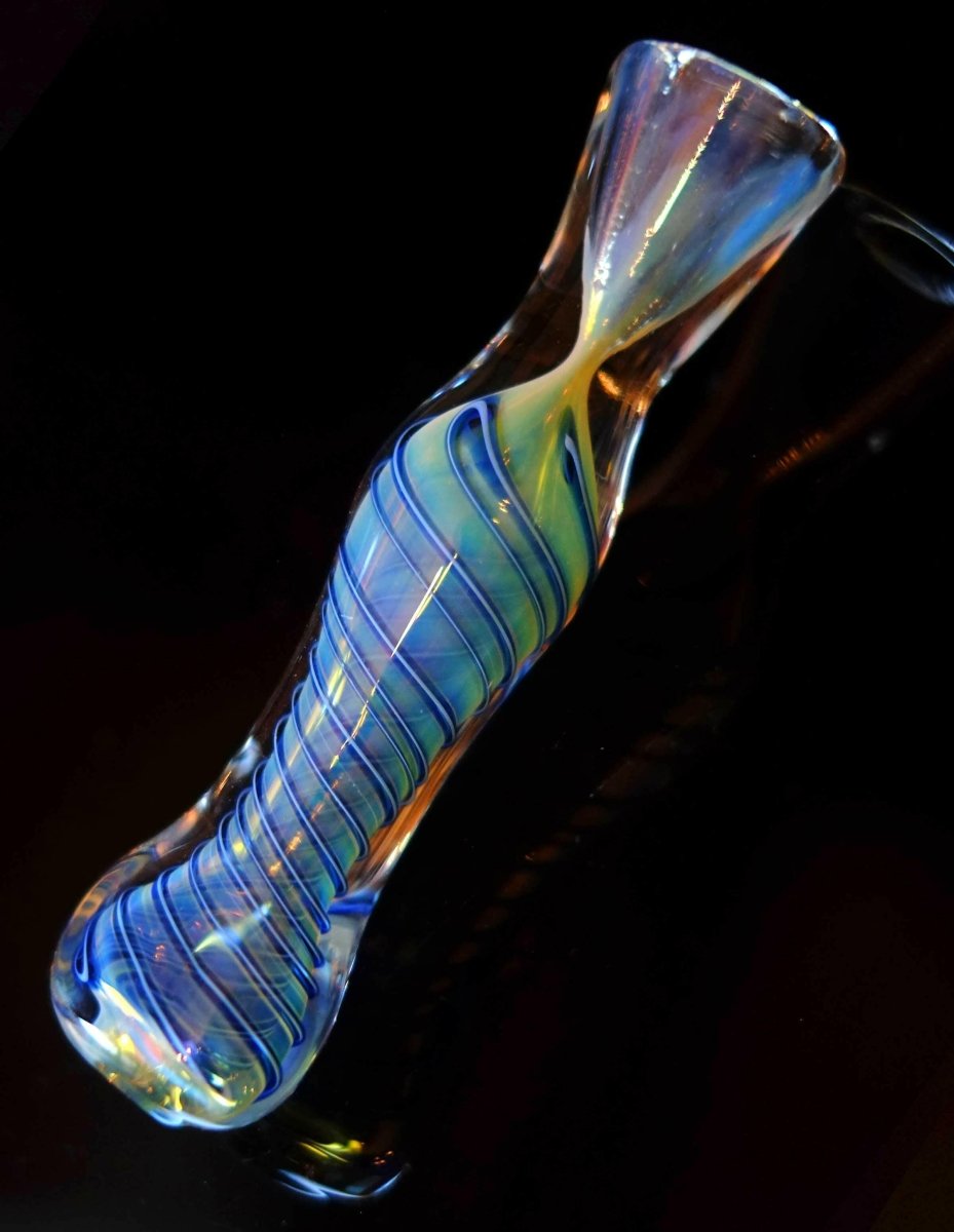 3.5" Spiral Glass Chillum Pipe - Simple Glass Pipe