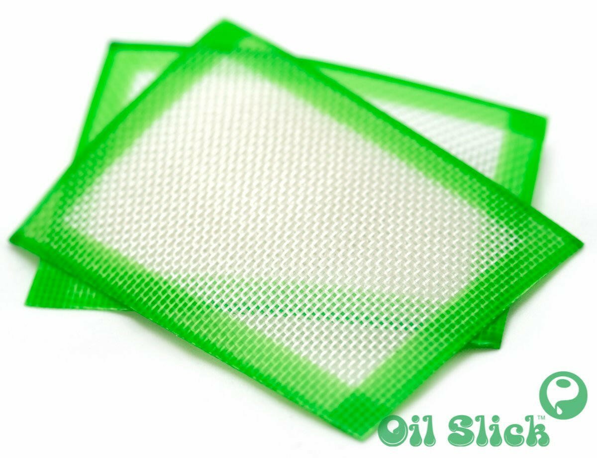 Oil Slick DUO non-stick pads two-pack 3.5 x 4.5 inch