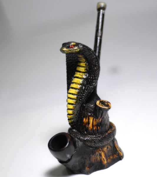 Attacking Cobra handmade figured ceramic Tobacco Pipe - Simple Glass Pipe