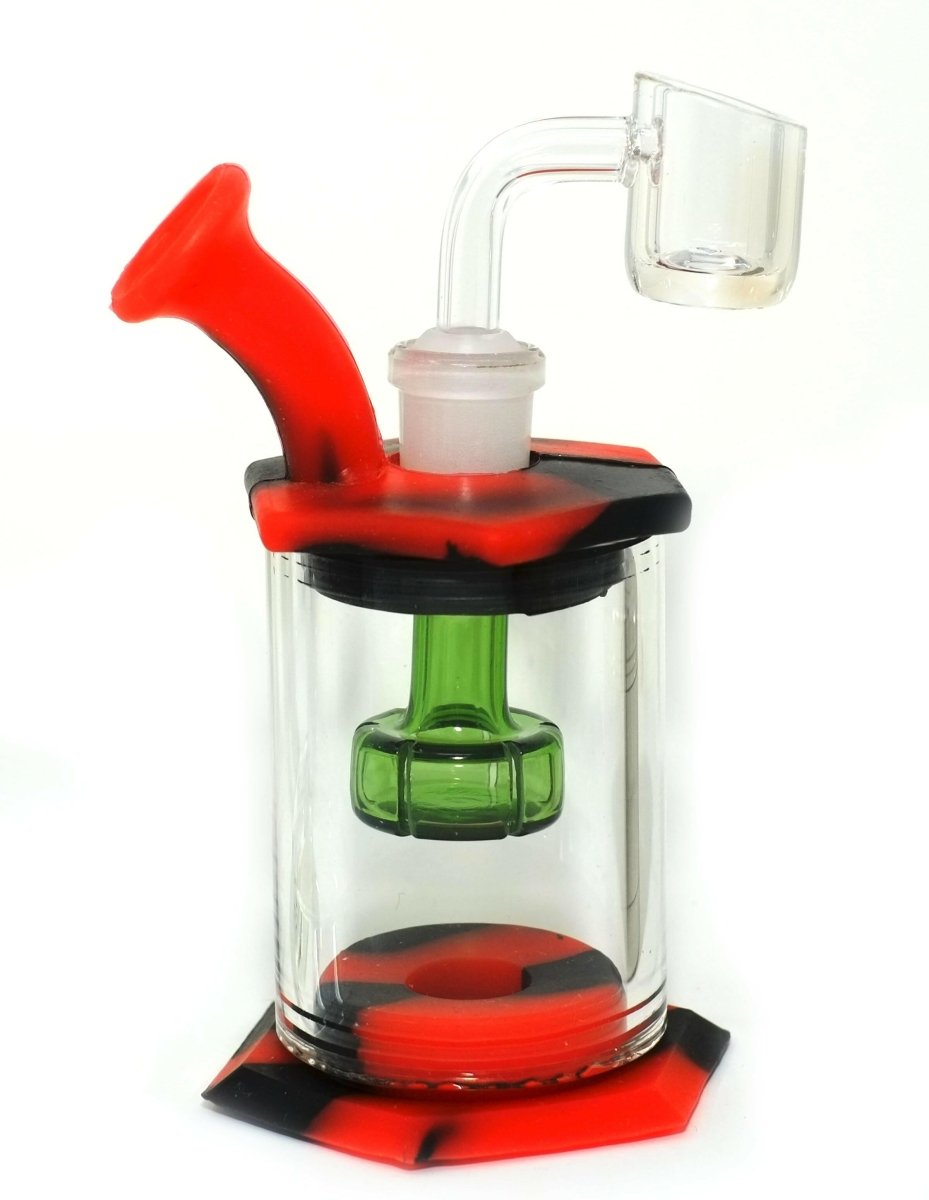 Silicone water pipe with removable glass percolator detail