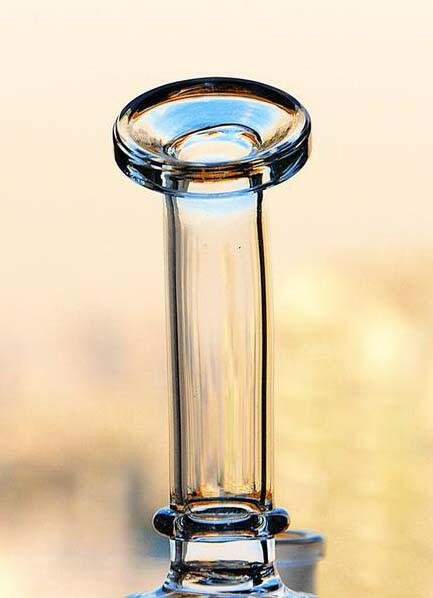 Showerhead perc detail in clear vortex glass rig