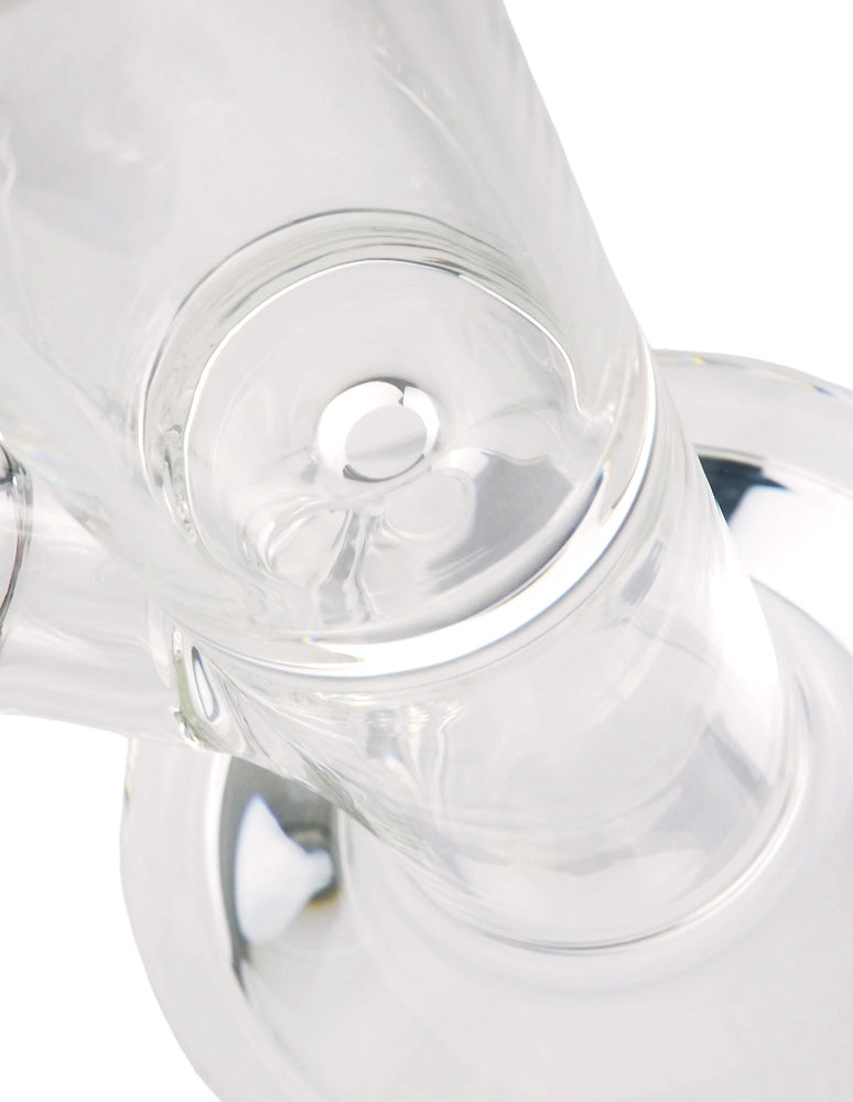 Heavy clear straight water pipe with geometric ice pinch