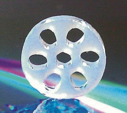 Honeycomb glass pipe screen multi-hole detail