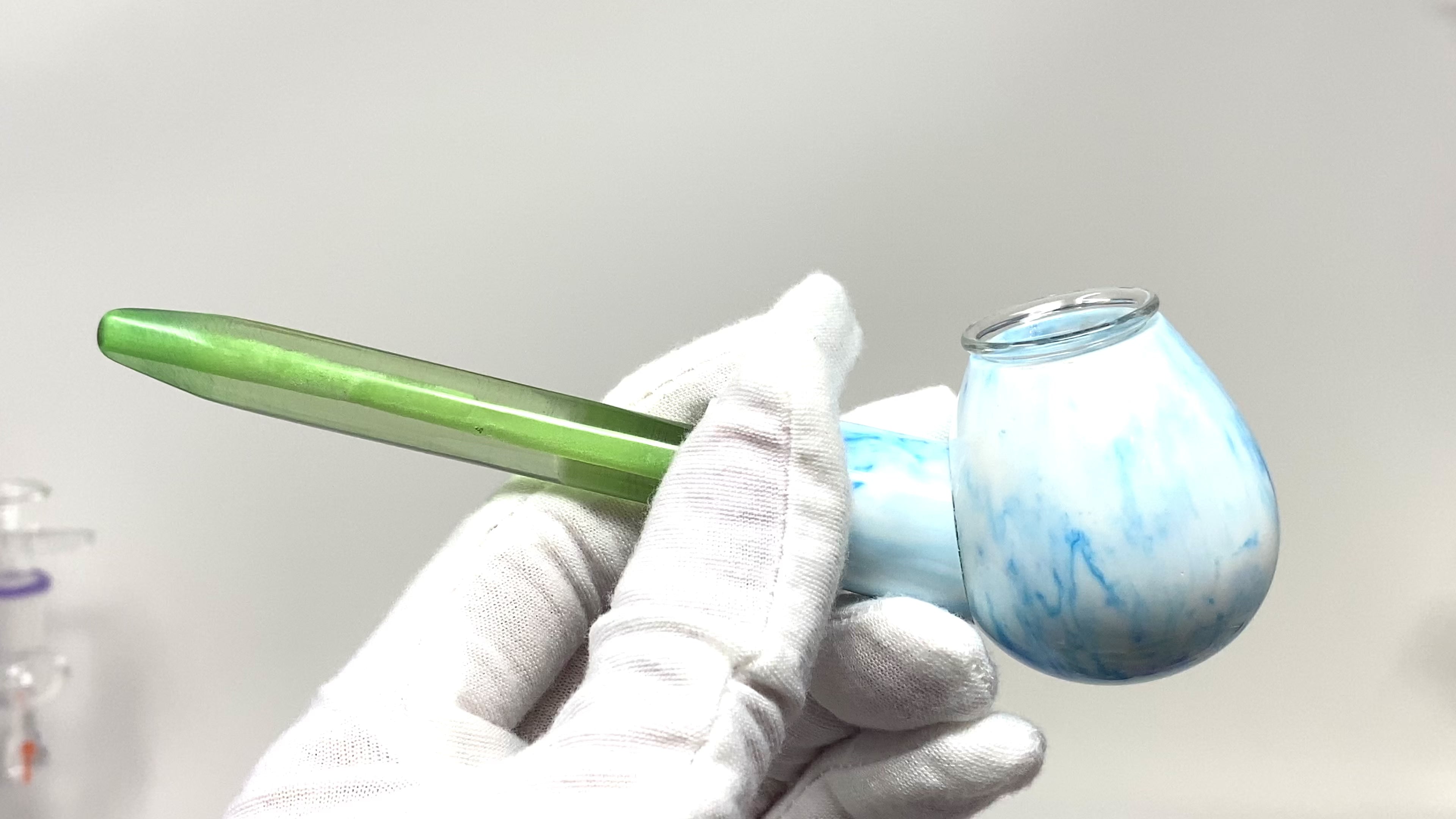 4.5 "Blue Tobacco Pipe Resin Smoking Pipe with Glass Bowl