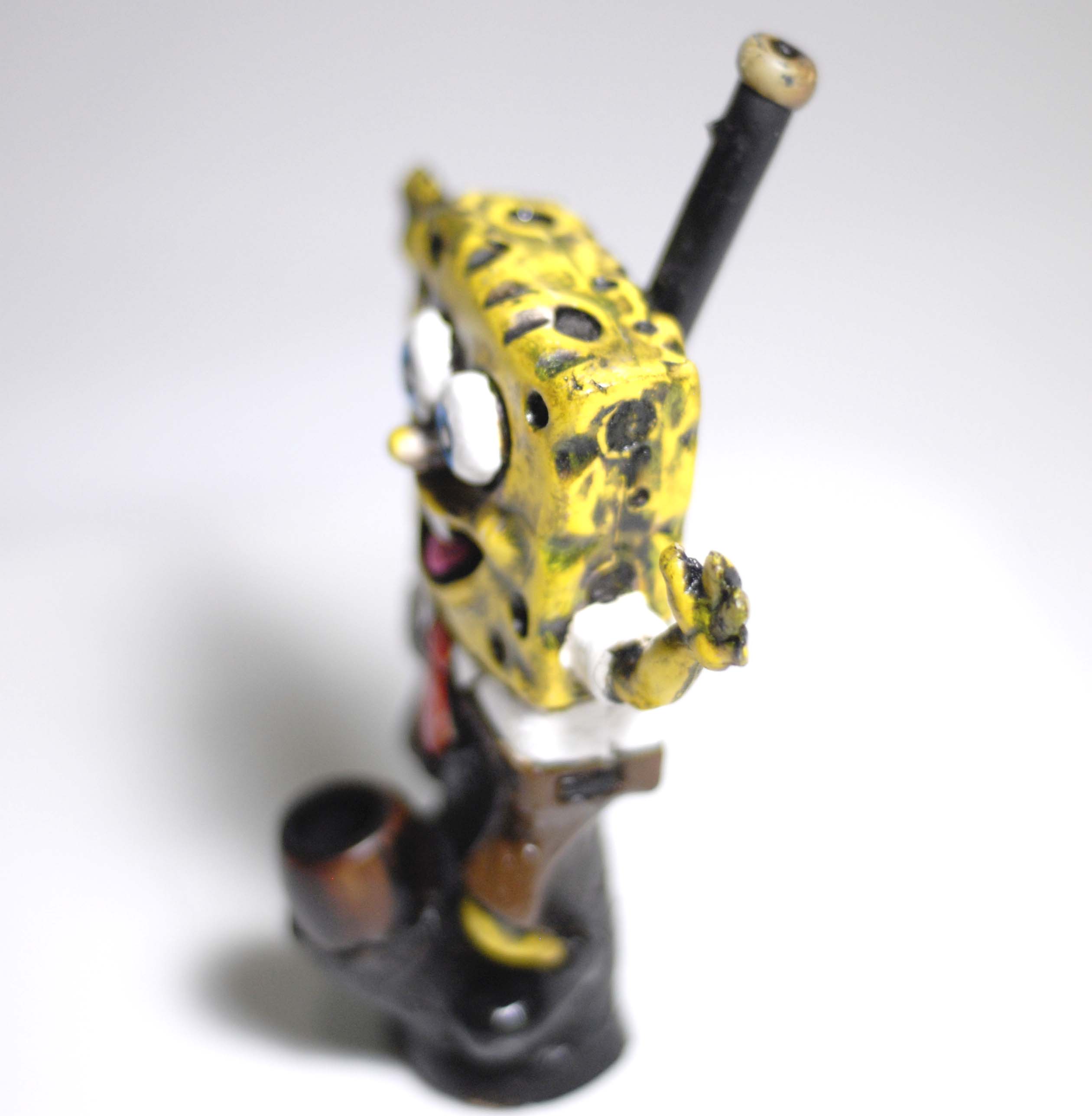 SpongeBob FIgured  Ceramic Tobacco Pipe.