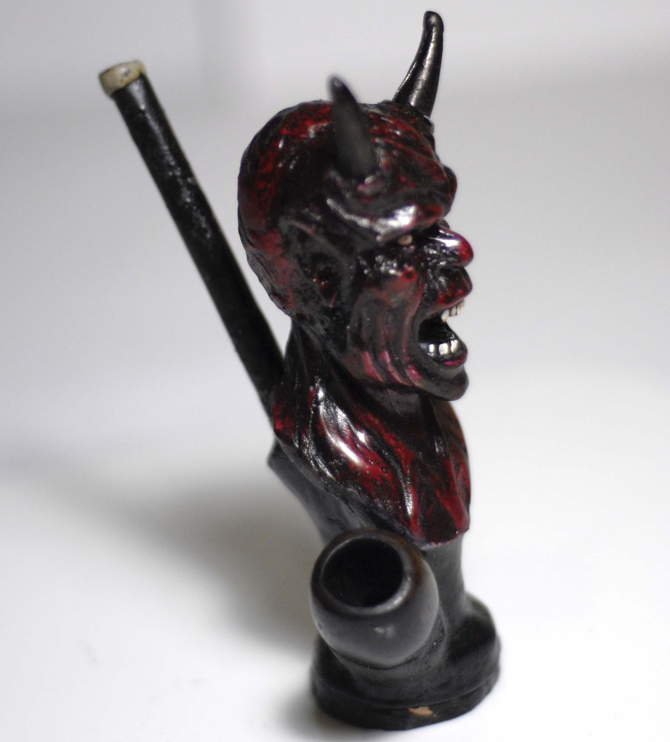 Devil with horn horns figured handmade ceramic tobacco pipe