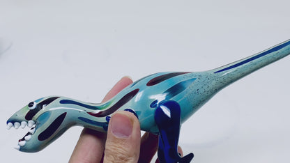 8" Dinosaur Glass Hand Pipe